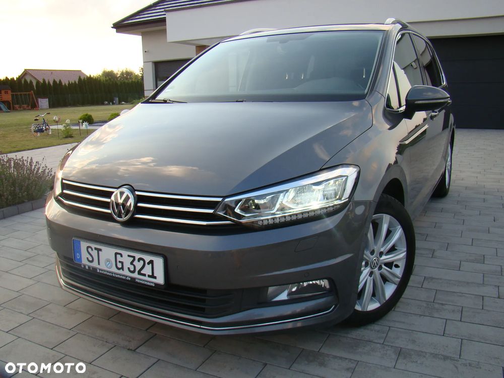 Volkswagen Touran 2.0 TDI SCR Highline - 4