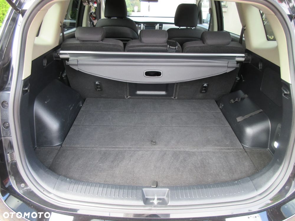 Kia Carens 1.7 CRDi Spirit - 28