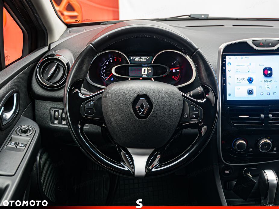 Renault Clio - 11