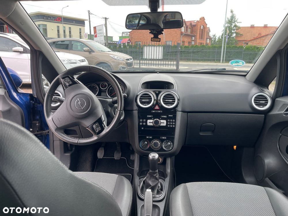 Opel Corsa 1.2 16V Enjoy - 16