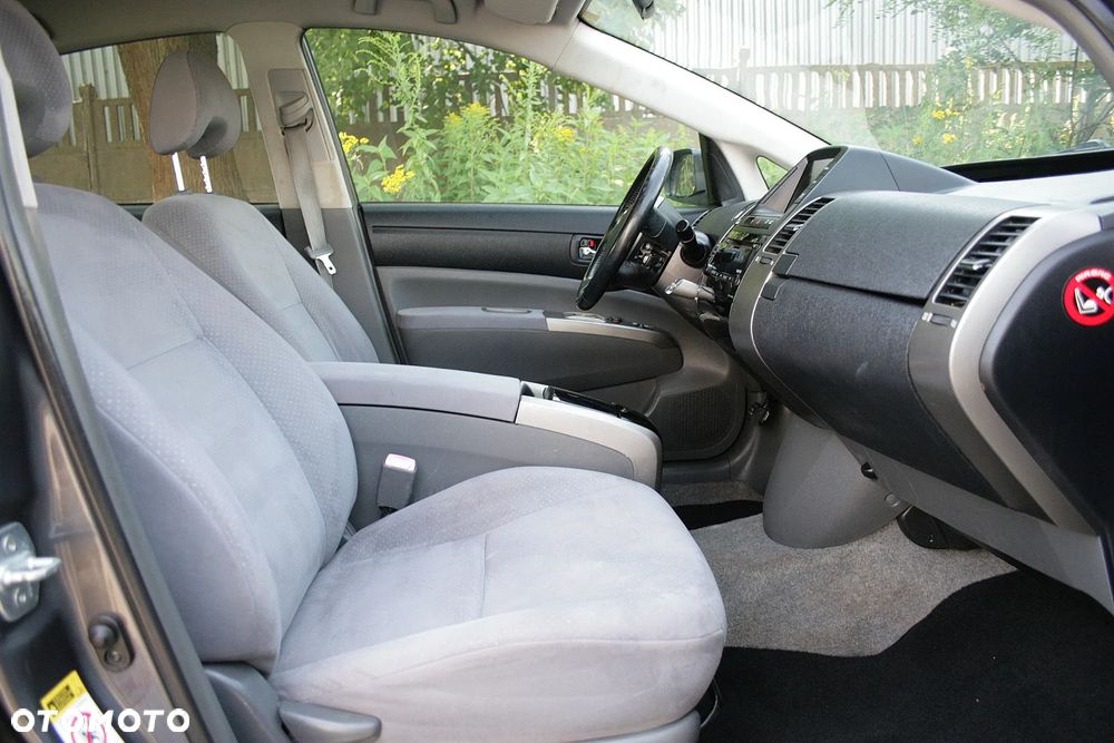 Toyota Prius 1.5 VVT-i Sol (nav) - 17