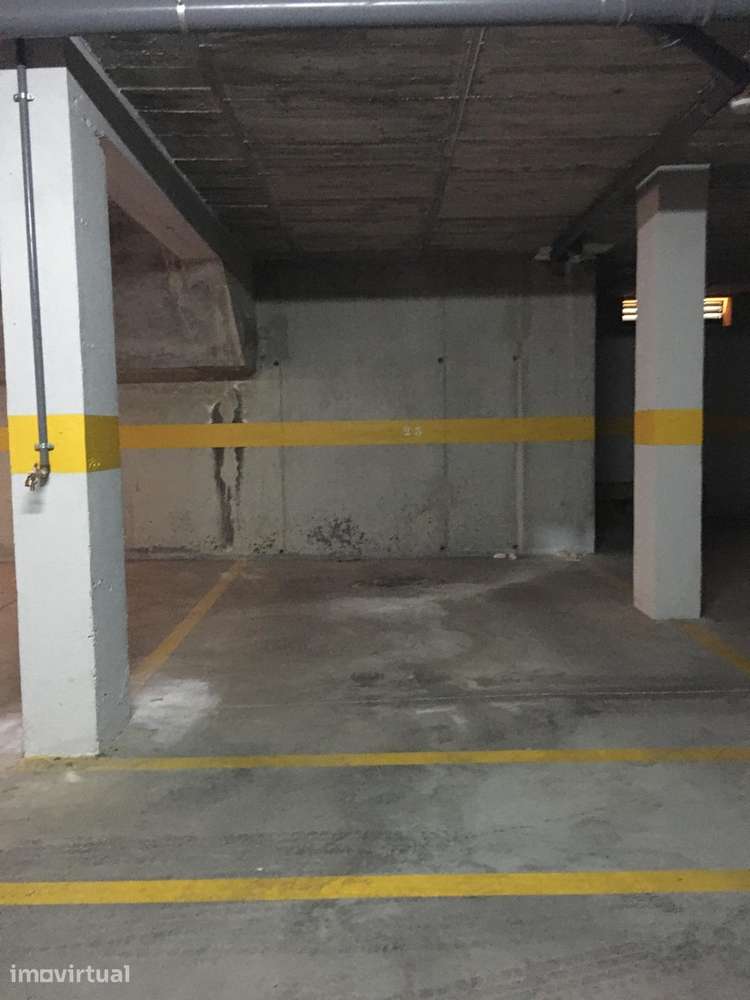 Garagem  Venda em Tavira (Santa Maria e Santiago),Tavira - Grande imagem: 2/4