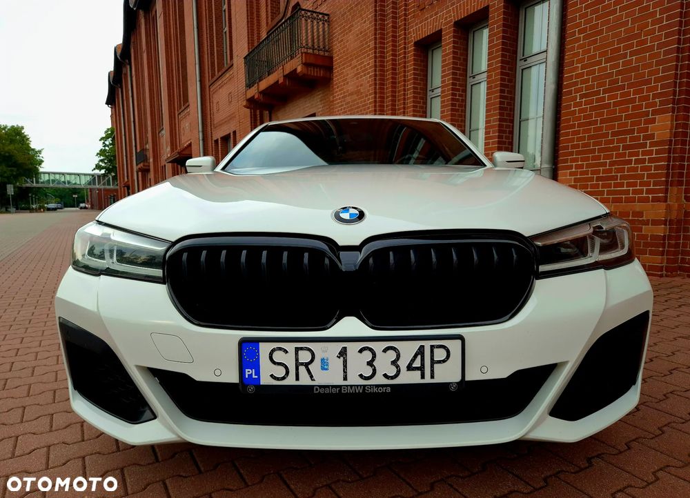 BMW Seria 5 540i xDrive mHEV M Sport sport - 4