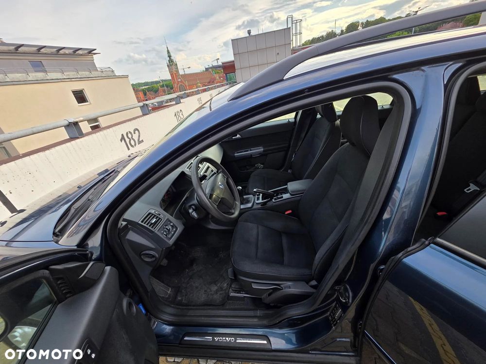 Volvo V50 2.0 Momentum - 8