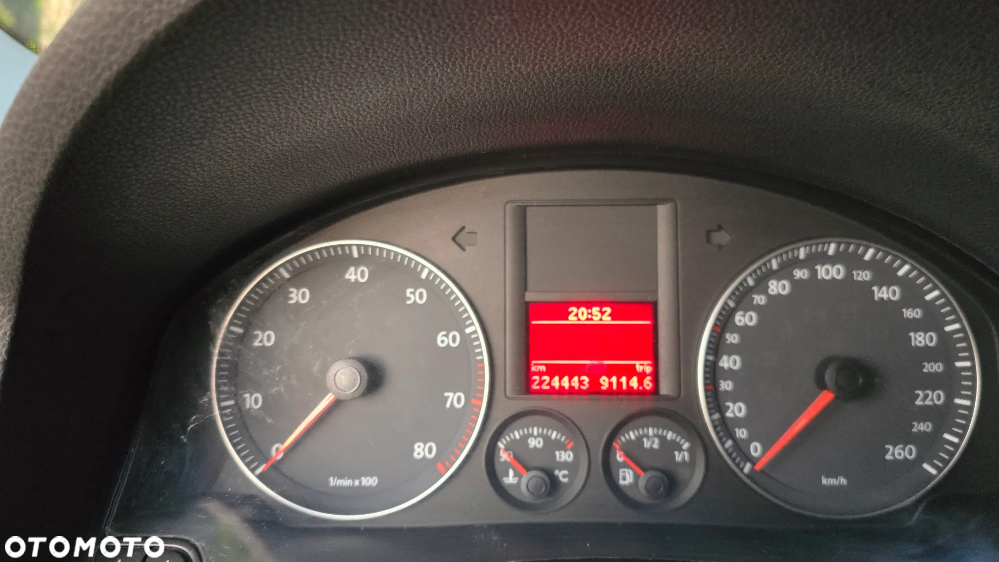 Volkswagen Golf V 1.6 Comfortline - 4