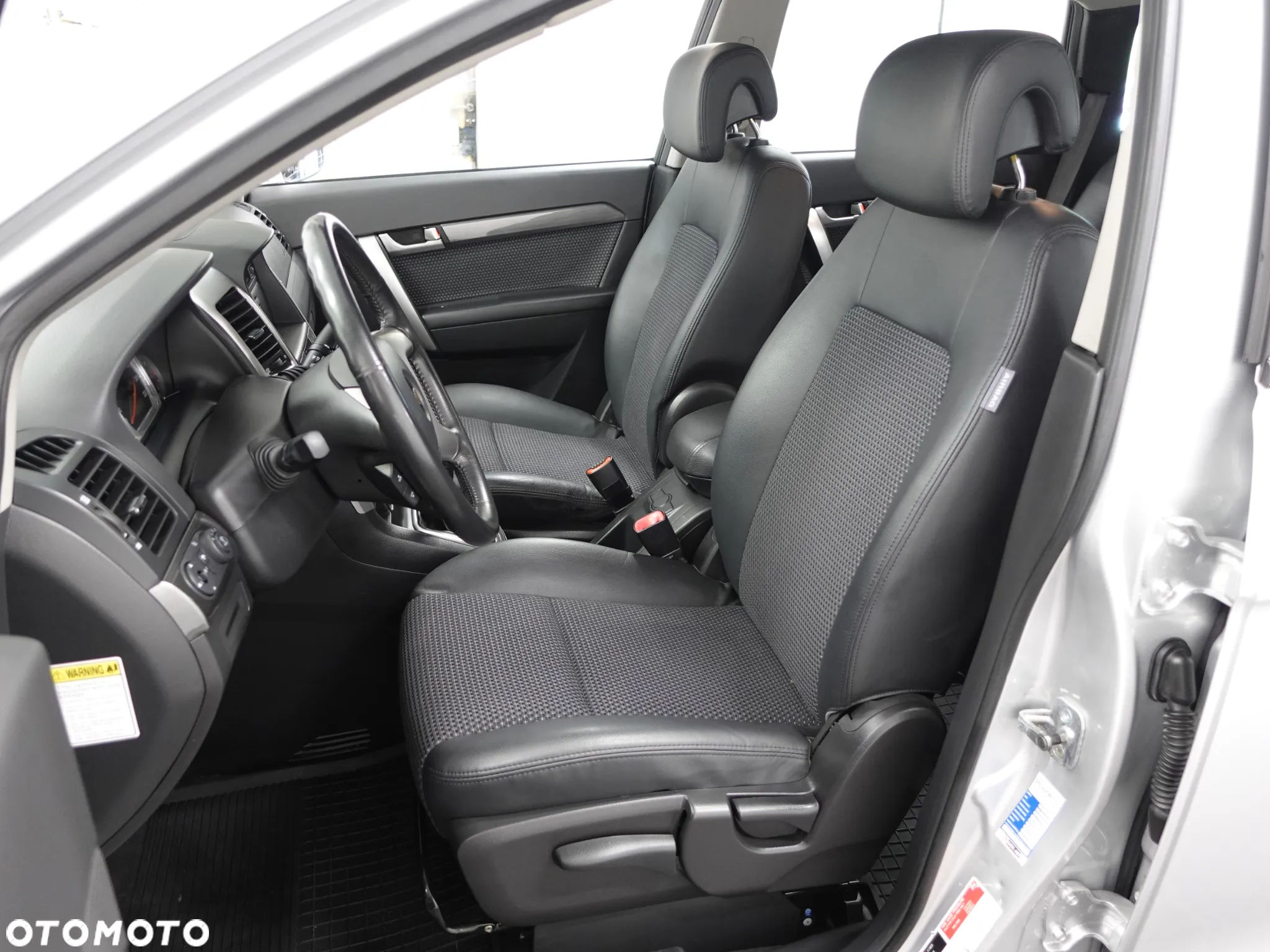 Chevrolet Captiva 2.0 4WD 5 Sitzer LT - 22