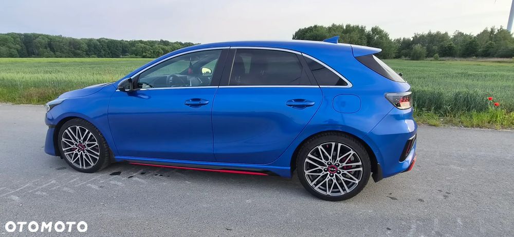 Kia Ceed - 9