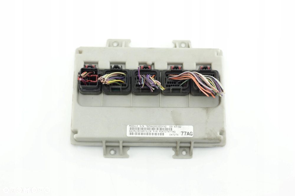 MODUŁ BCM CHRYSLER VOYAGER IV (2001-2008) 3.3 V6 P04727477AG - 1