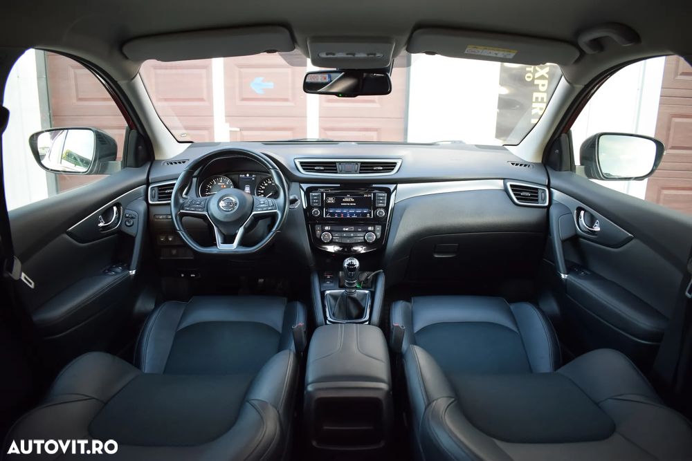 Nissan Qashqai 1.3 DIG-T TEKNA - 6