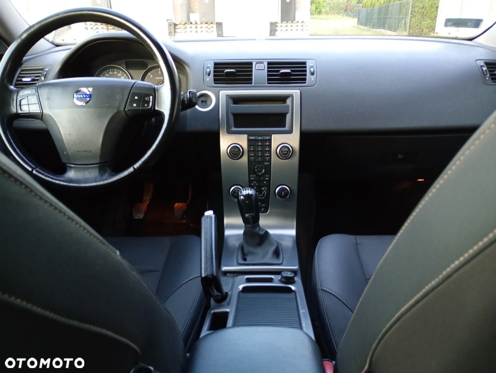 Volvo V50 2.0D R-Design Summum - 18