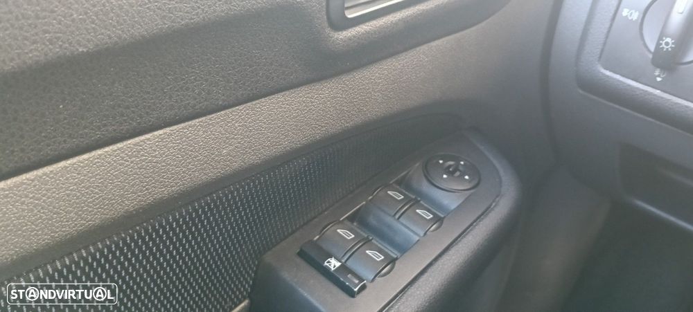 Ford Focus 1.6 TDCi Titanium - 17