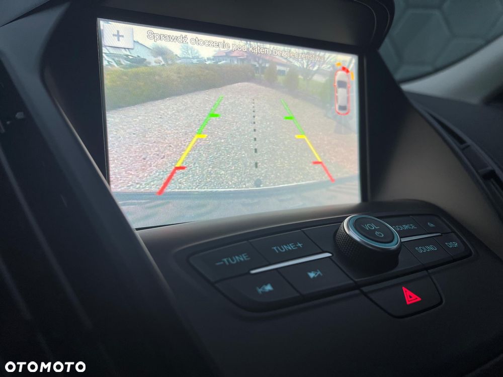 Ford Kuga 2.0 TDCi 4x4 Titanium - 28