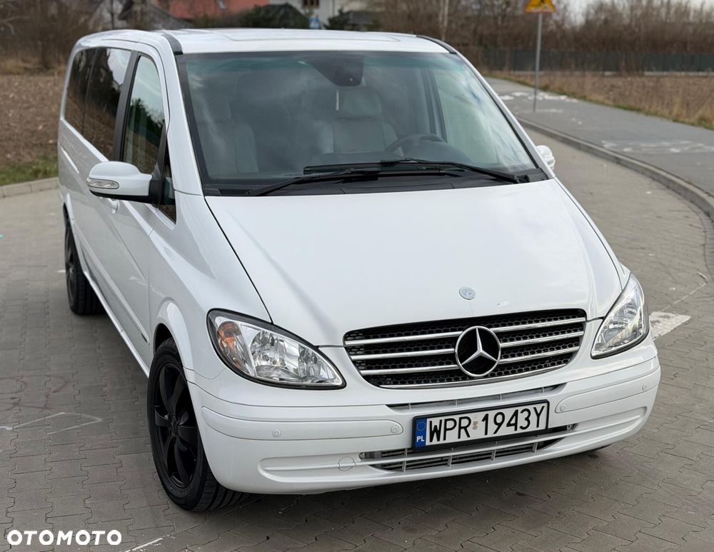 Mercedes-Benz Viano - 12