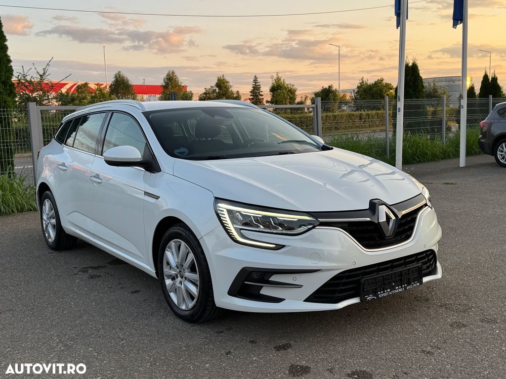 Renault Megane TCe 140 GPF EDC BUSINESS EDITION - 12