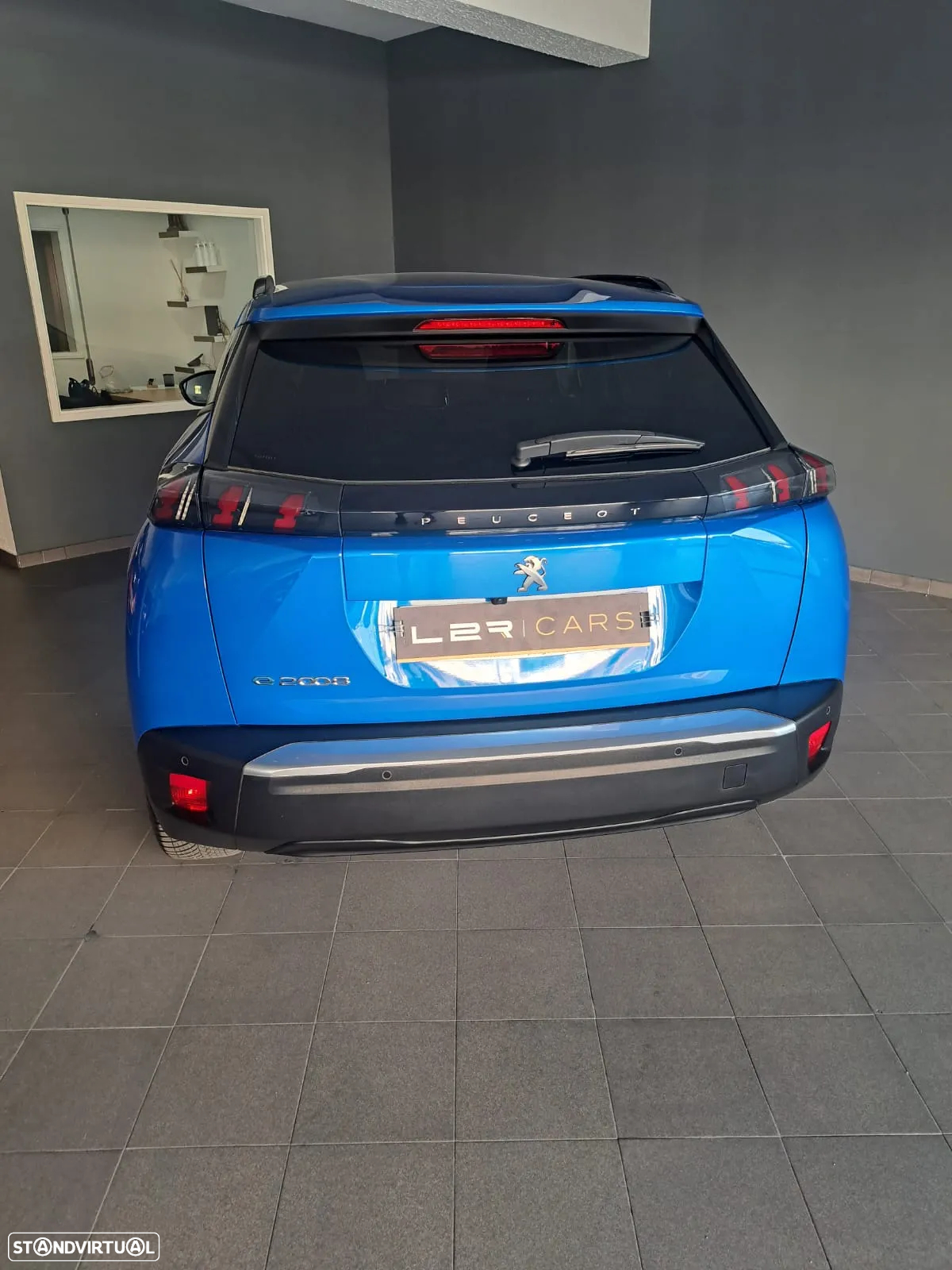 Peugeot e-2008 50 kWh Allure Pack - 4