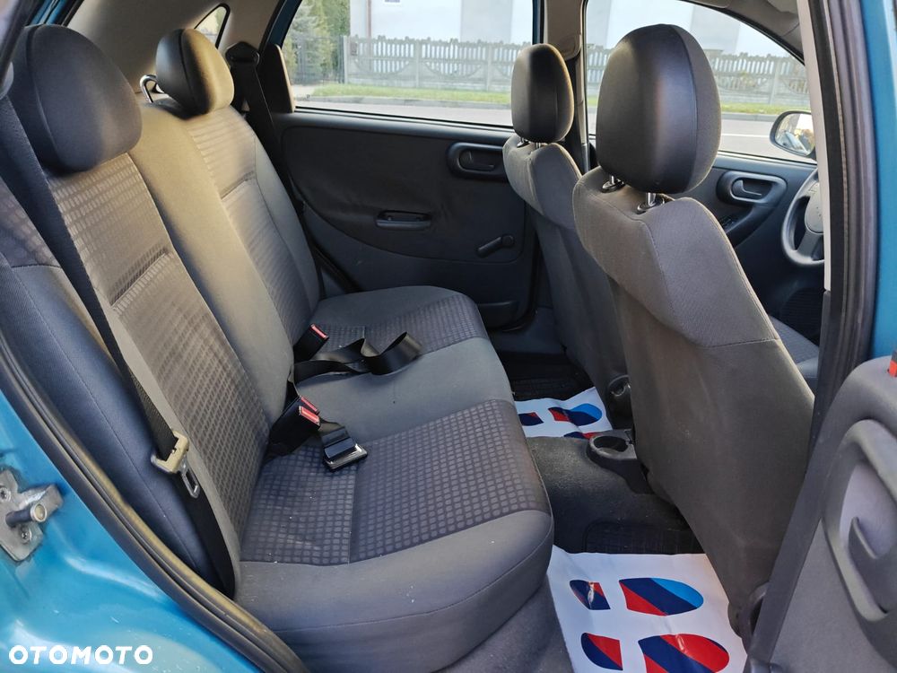 Opel Corsa 1.2 16V - 26