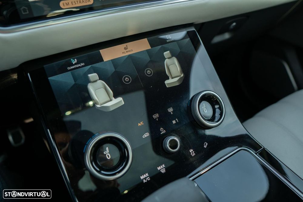 Land Rover Range Rover Velar P400e S - 30