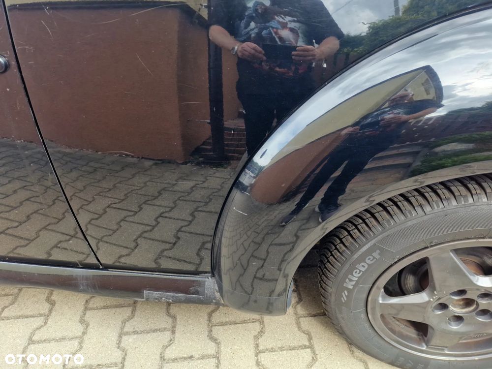 Volkswagen New Beetle - 9