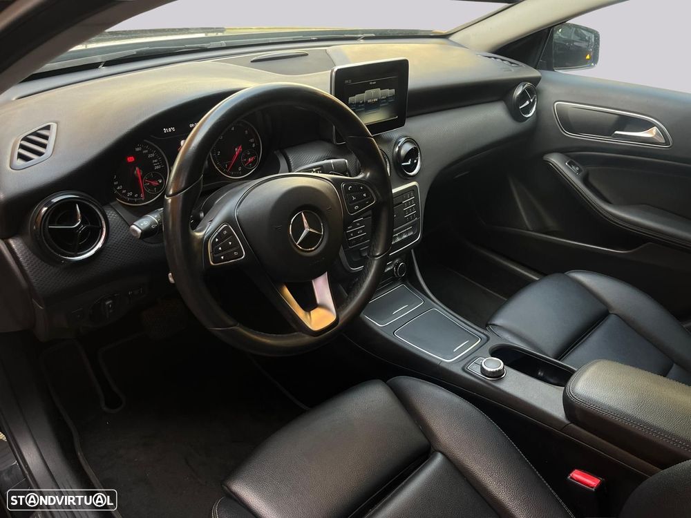 Mercedes-Benz A 180 - 13