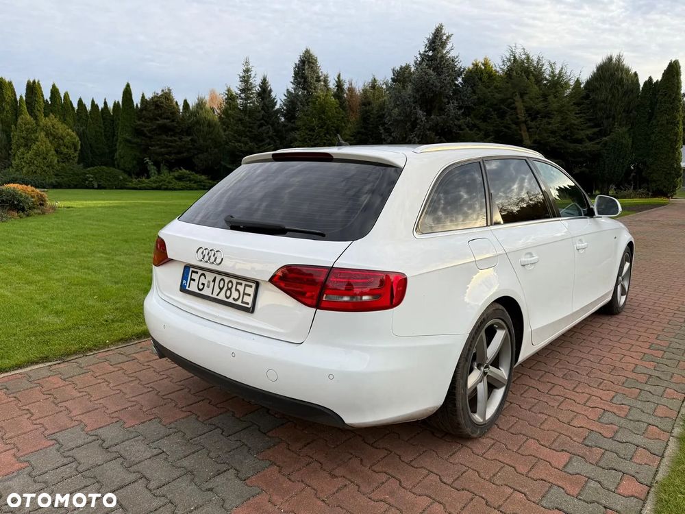 Audi A4 Avant - 9