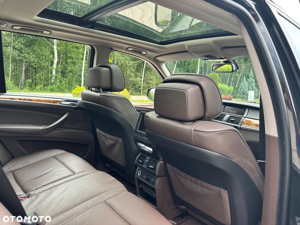BMW X5 xDrive30d - 27