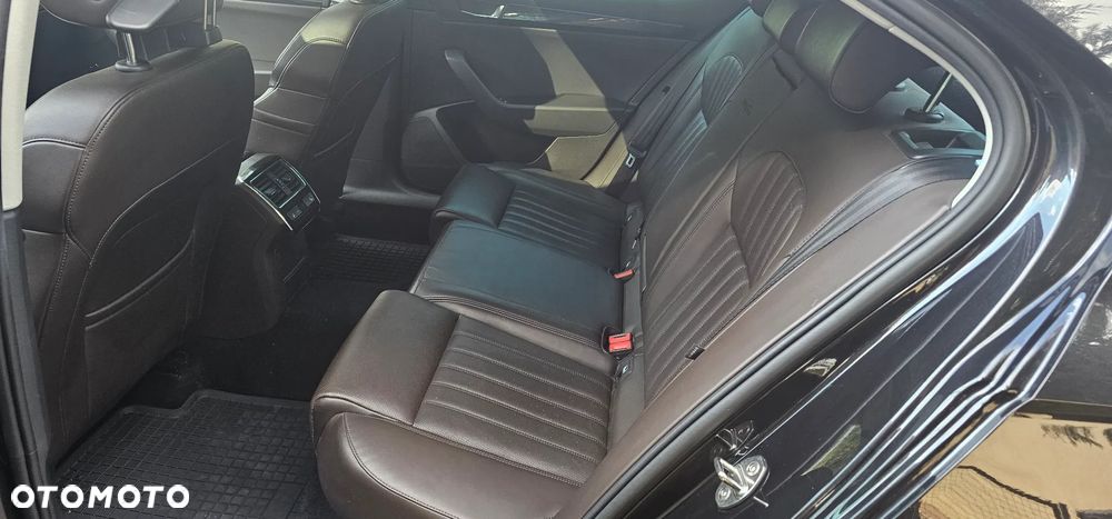 Skoda Superb 2.0 TSI 4x4 L&K DSG - 6