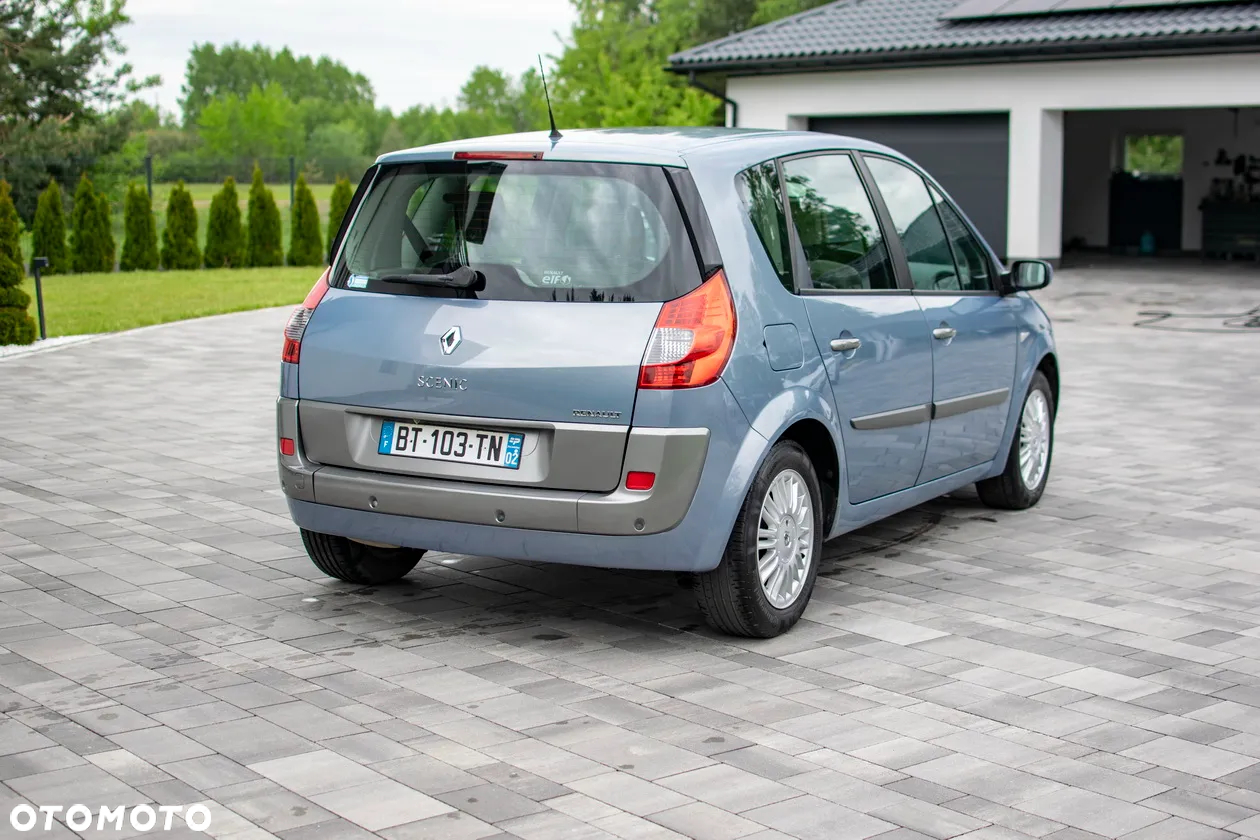 Renault Scenic - 17
