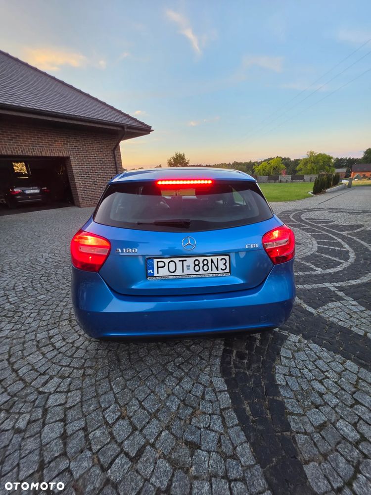Mercedes-Benz Klasa A 180 CDI - 23