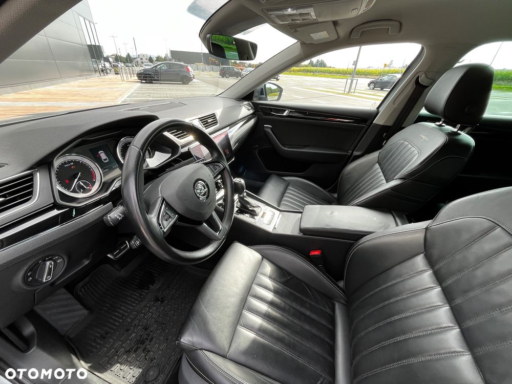 Skoda Superb 2.0 TDI SCR L&K DSG - 16