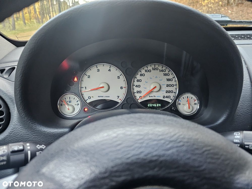 Jeep Cherokee 3.7L Limited - 18