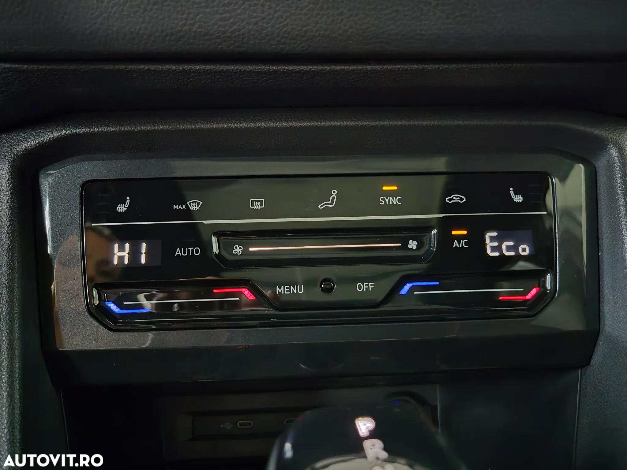Volkswagen Tiguan 1.5 eHybrid OPF DSG R-Line - 22