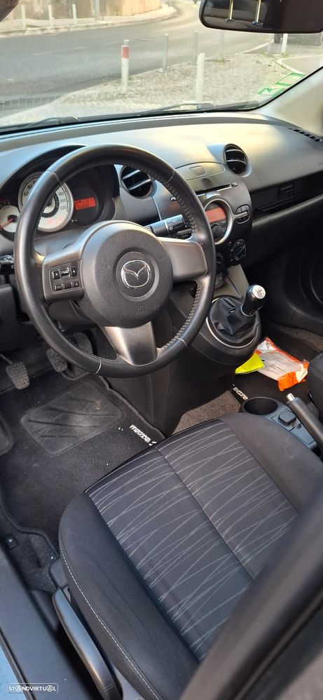 Mazda 2 1.3 MZR Comfort - 4