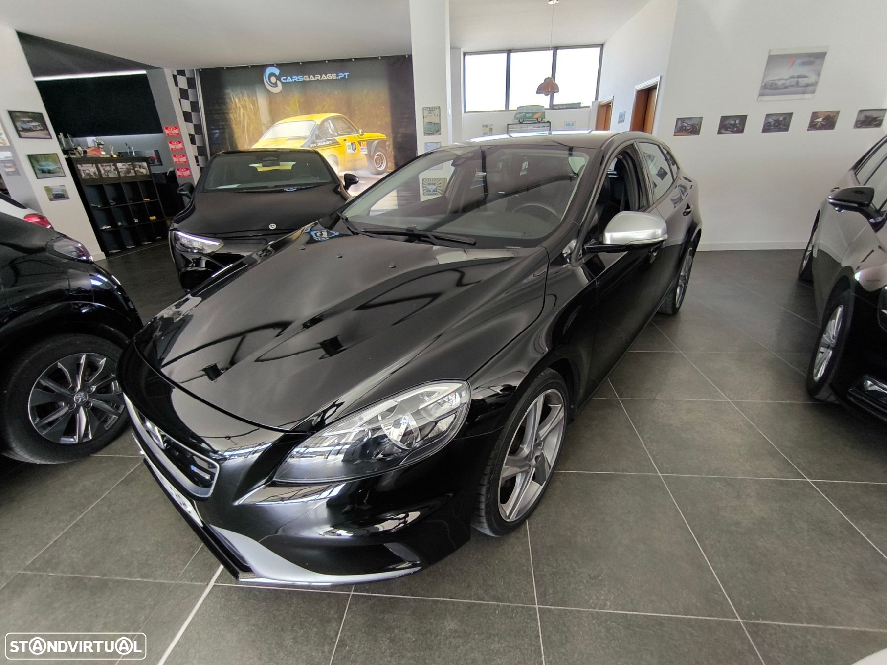 Volvo V40 2.0 D2 R-Design - 13