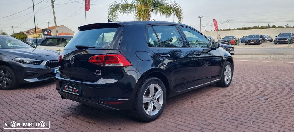 VW Golf 1.6 TDi BlueMotion Trendline - 9