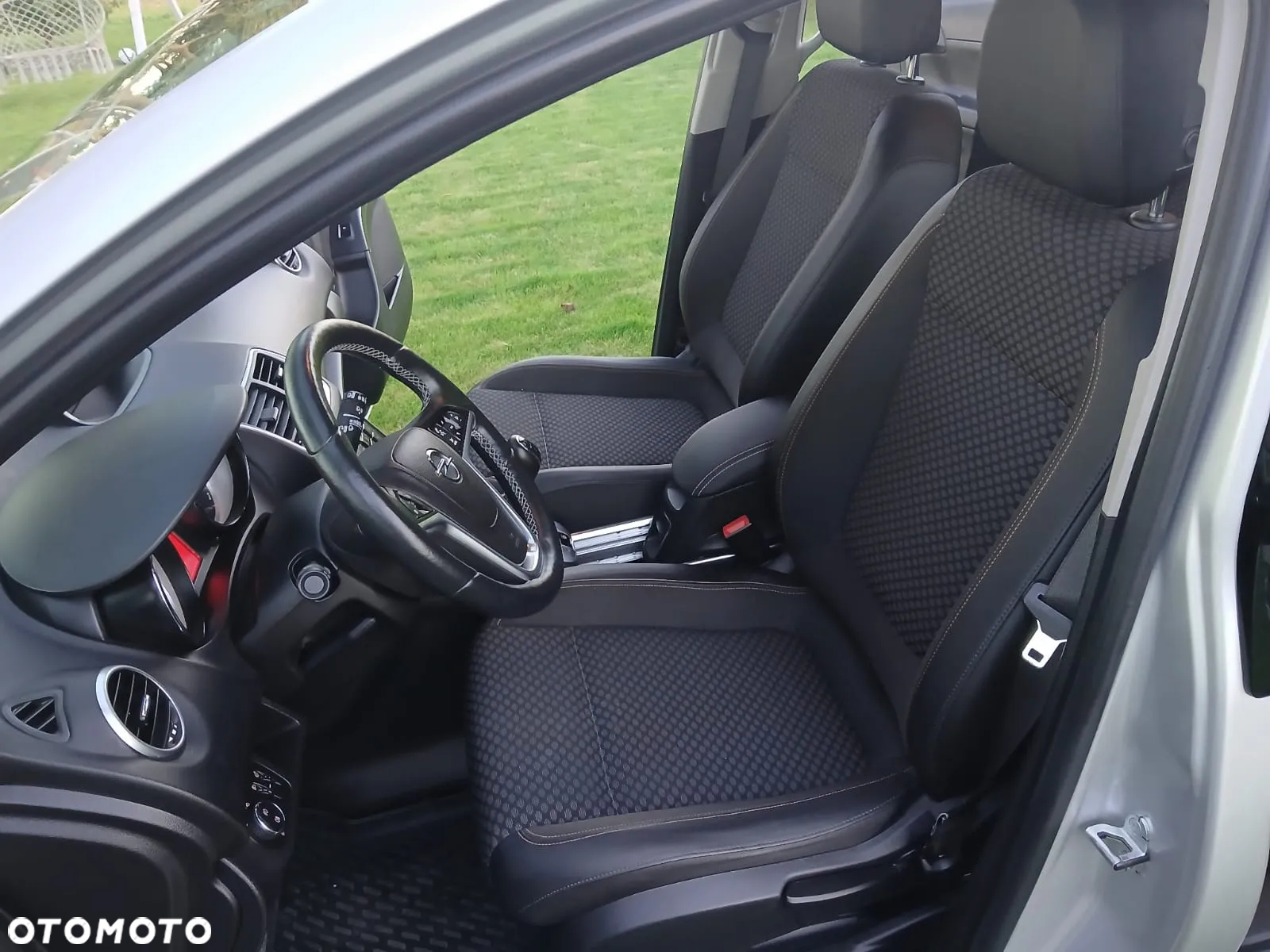 Opel Meriva 1.4 Innovation - 28