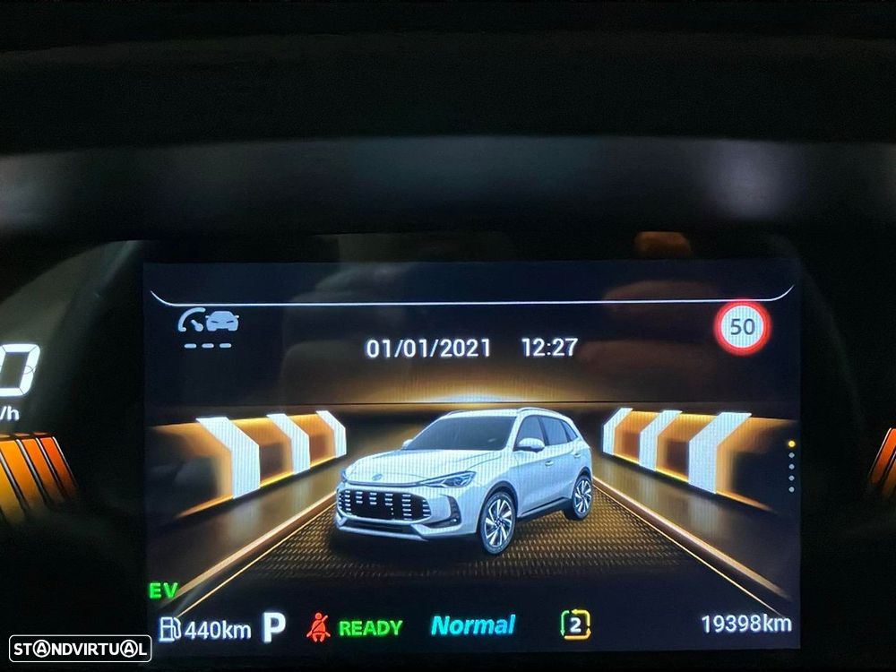 MG ZS 1.5 Hybrid+ Luxury - 13