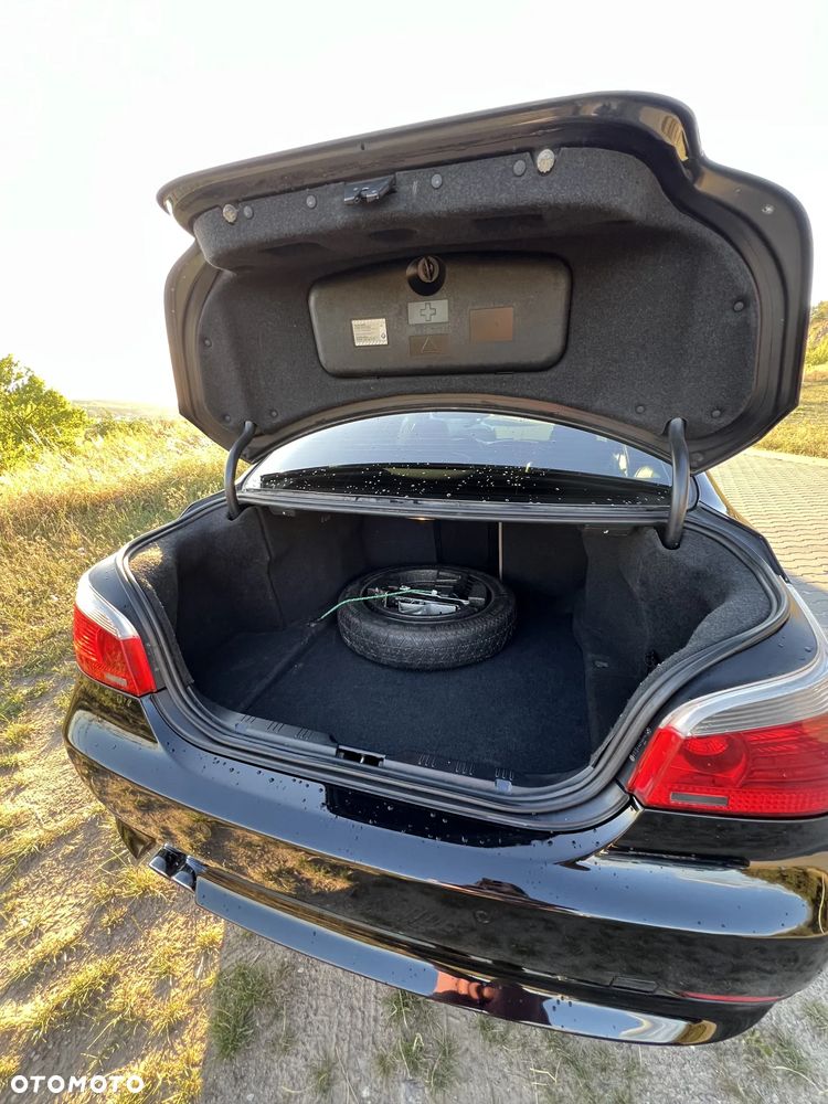 BMW Seria 5 - 12