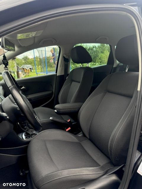Volkswagen Polo - 13