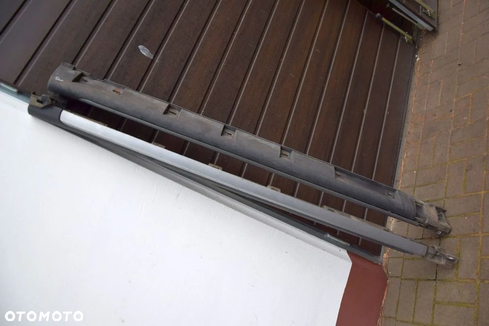 Dacia Sandero / Stepway I 08-12 Listwa progowa próg nakłada progu PRAWA