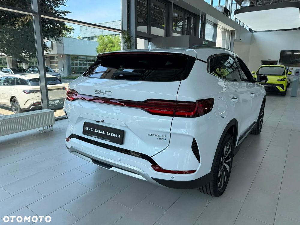 BYD Seal U - 5
