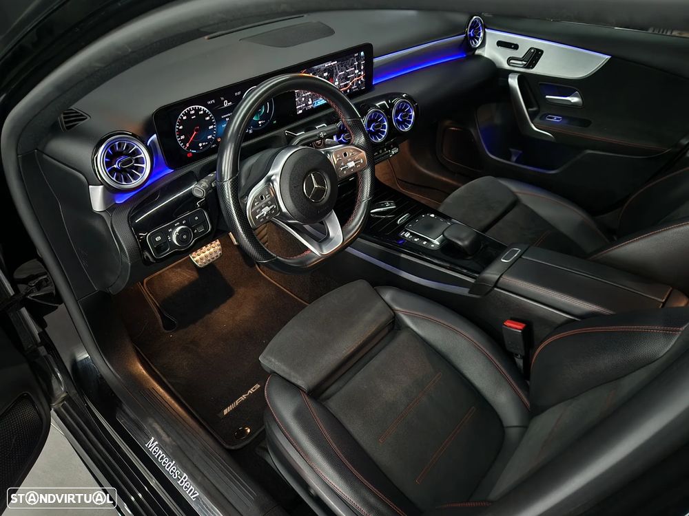 Mercedes-Benz A 250 e AMG Line - 10