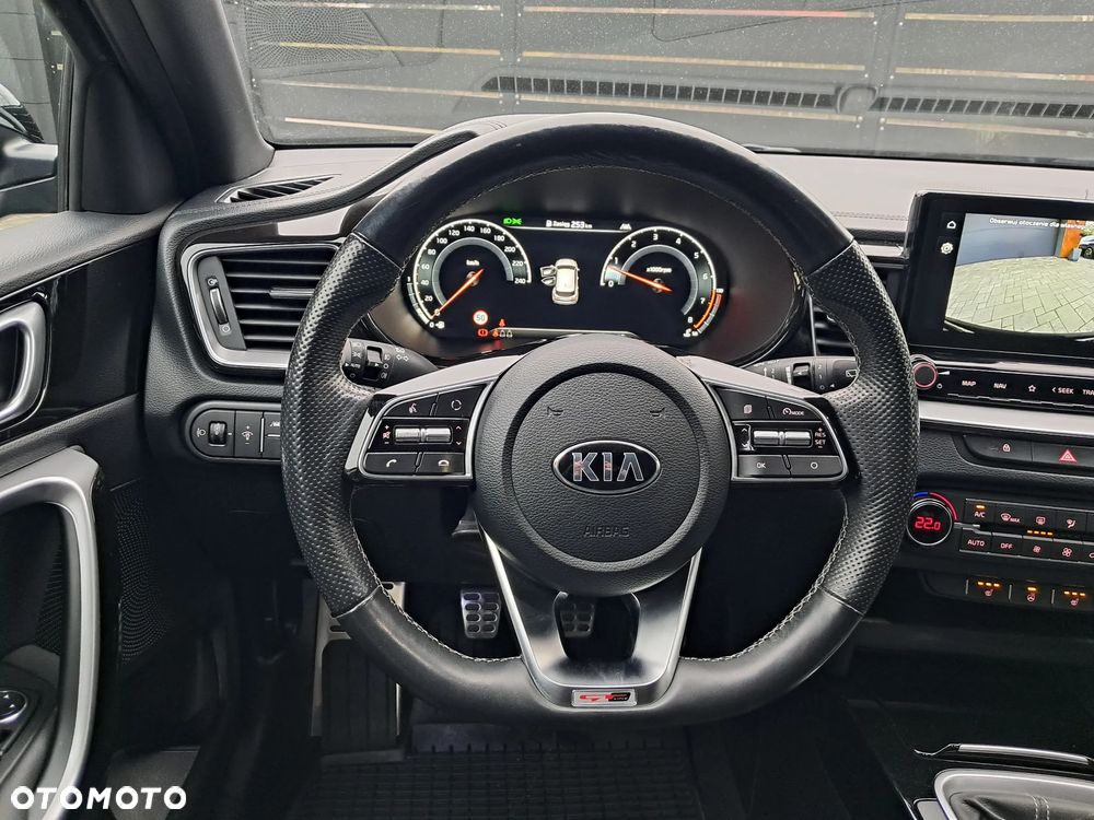 Kia ProCeed 1.5 T-GDI OPF GT LINE - 17