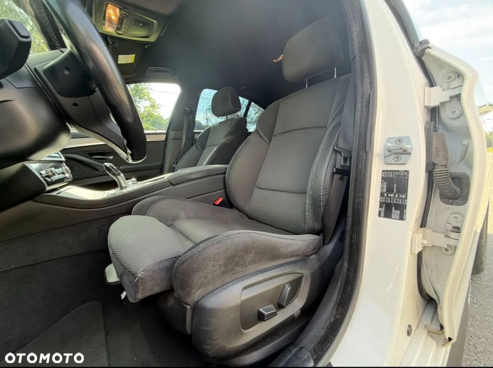 BMW Seria 5 520d M Sport - 19