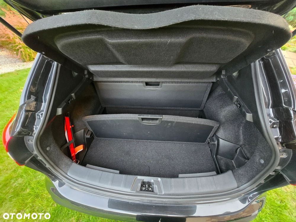 Nissan Qashqai 1.6 DCi N-Connecta Xtronic - 18