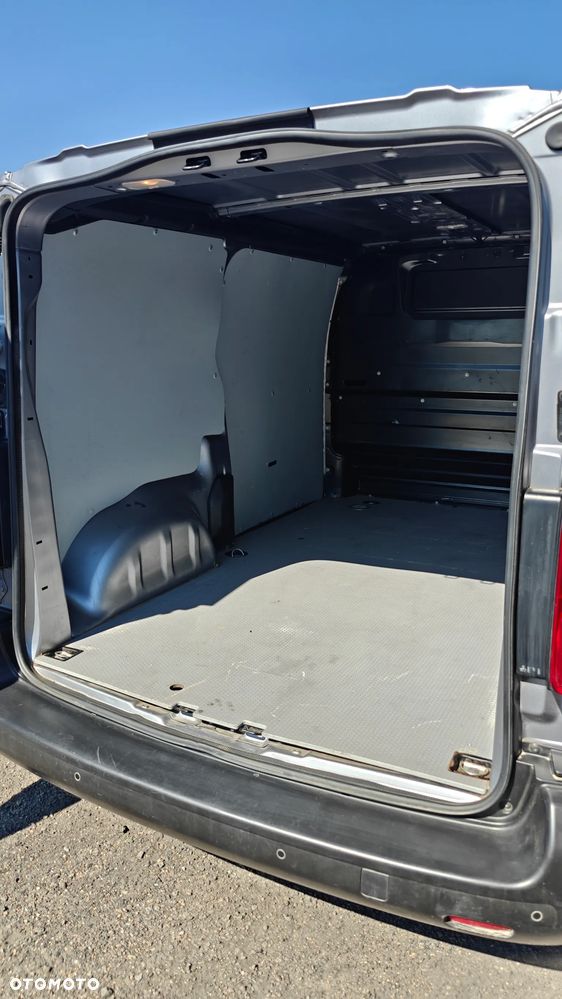 Opel Vivaro Klima Tempomat Kamera cofania - 9