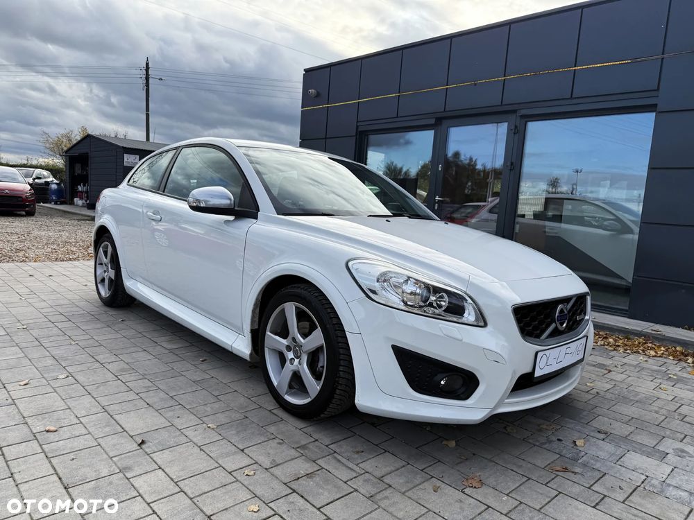 Volvo C30 D2 R-Design - 4