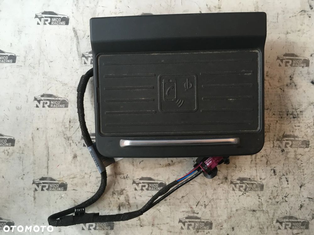 AUDI Q5 ŁADOWARKA INDUKCYJNA 80A864075B - 1