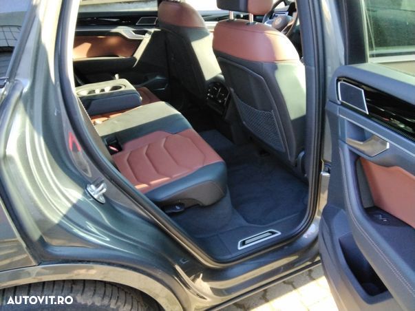 Volkswagen Touareg 3.0 V6 TDI SCR 4Motion Automatik R-Line - 8