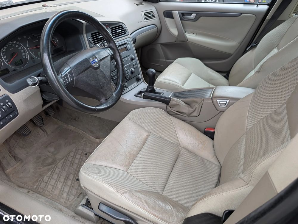Volvo S60 2.4D Momentum - 17