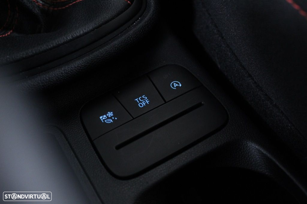 Ford Fiesta 1.0 EcoBoost ST-Line - 32